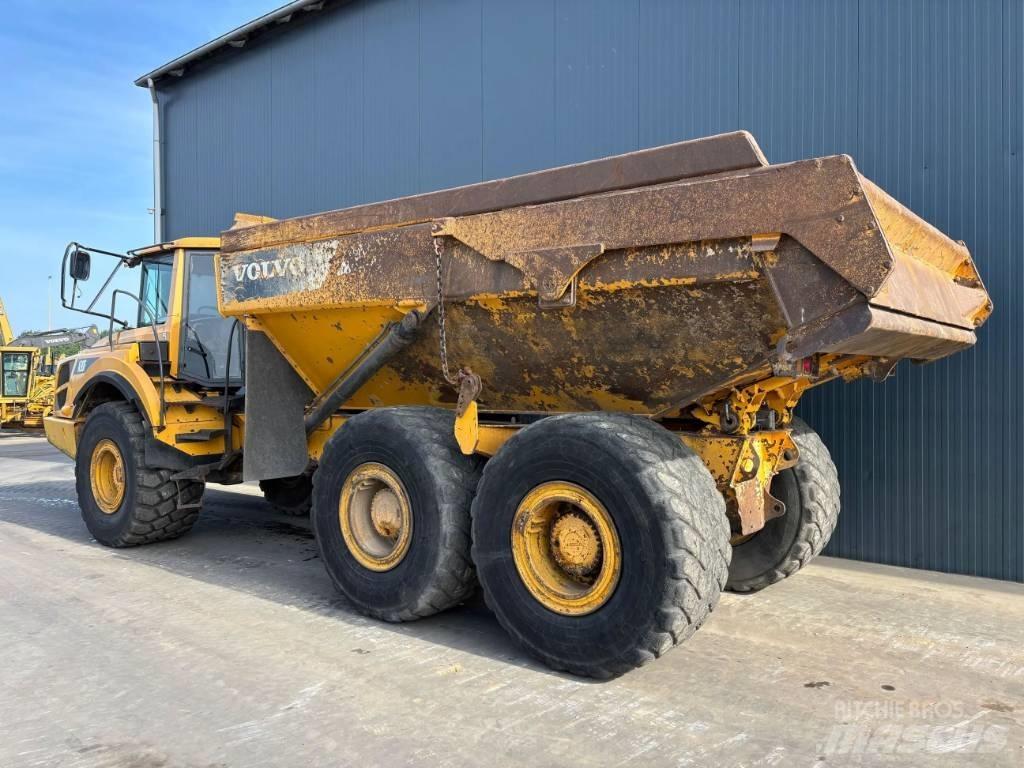 Volvo A30F 鉸接式起吊車