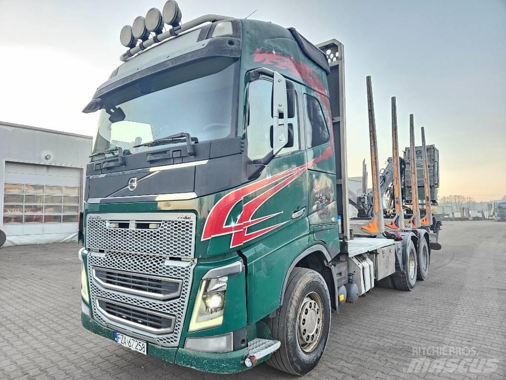 Volvo FH 16 木材貨車