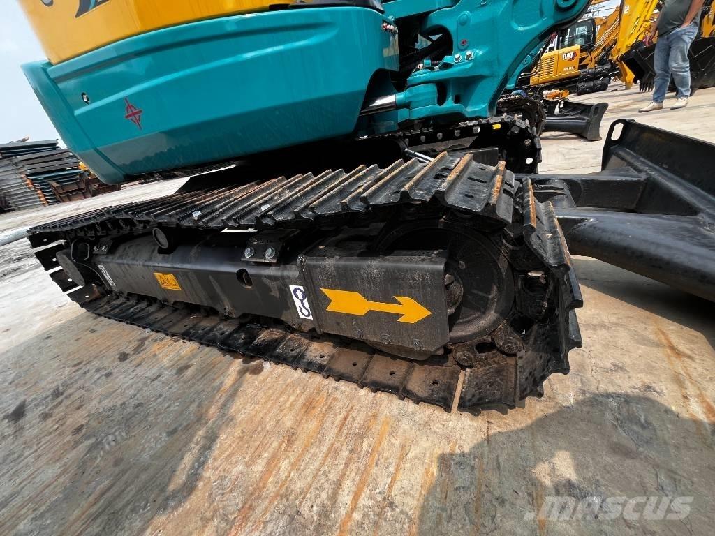 Kubota U 35 小型挖土機/掘鑿機<7t(小型挖掘機)