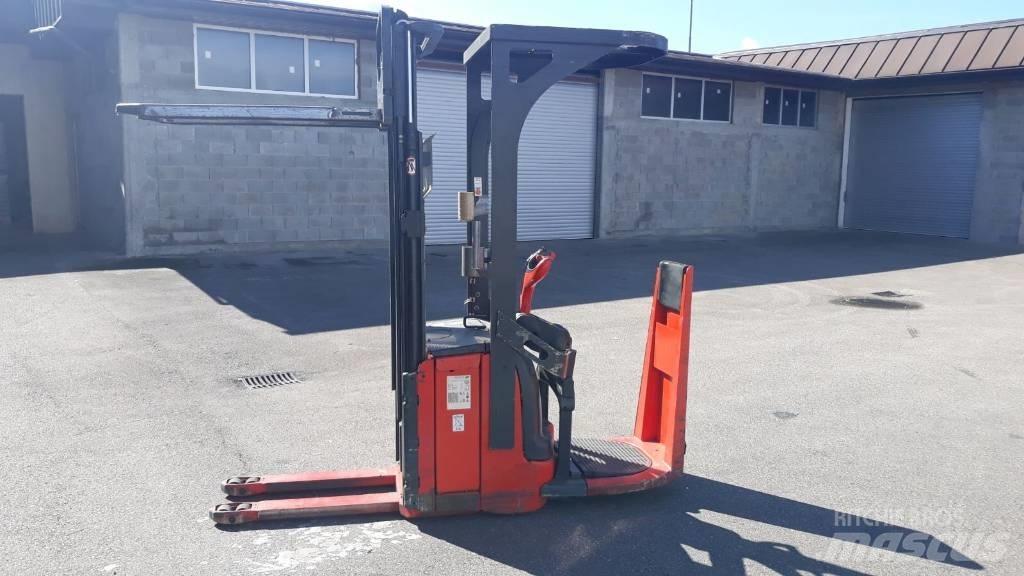 Linde L14 行走控制式堆積機