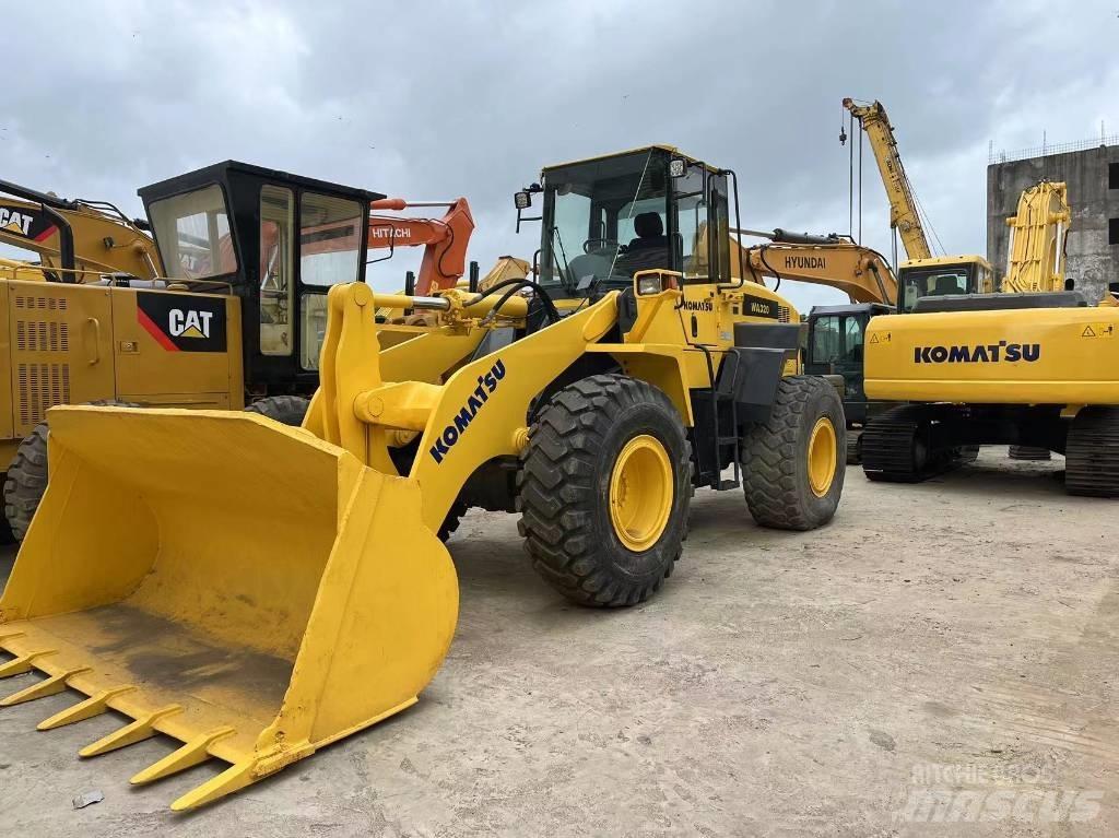 Komatsu WA 320-5 輪胎式裝載機