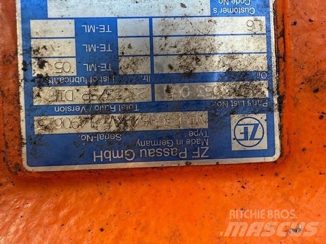Doosan DL 400 AXLES 軸