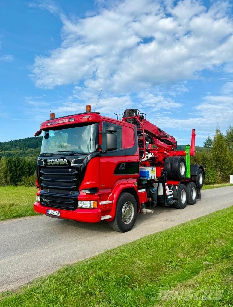 Scania R580 V8 6x4 木材貨車