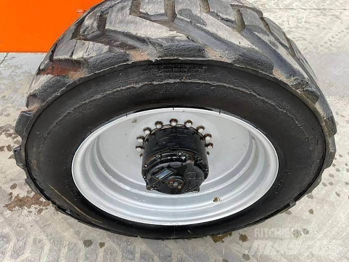 JLG 1250AJP 曲臂高空作業車