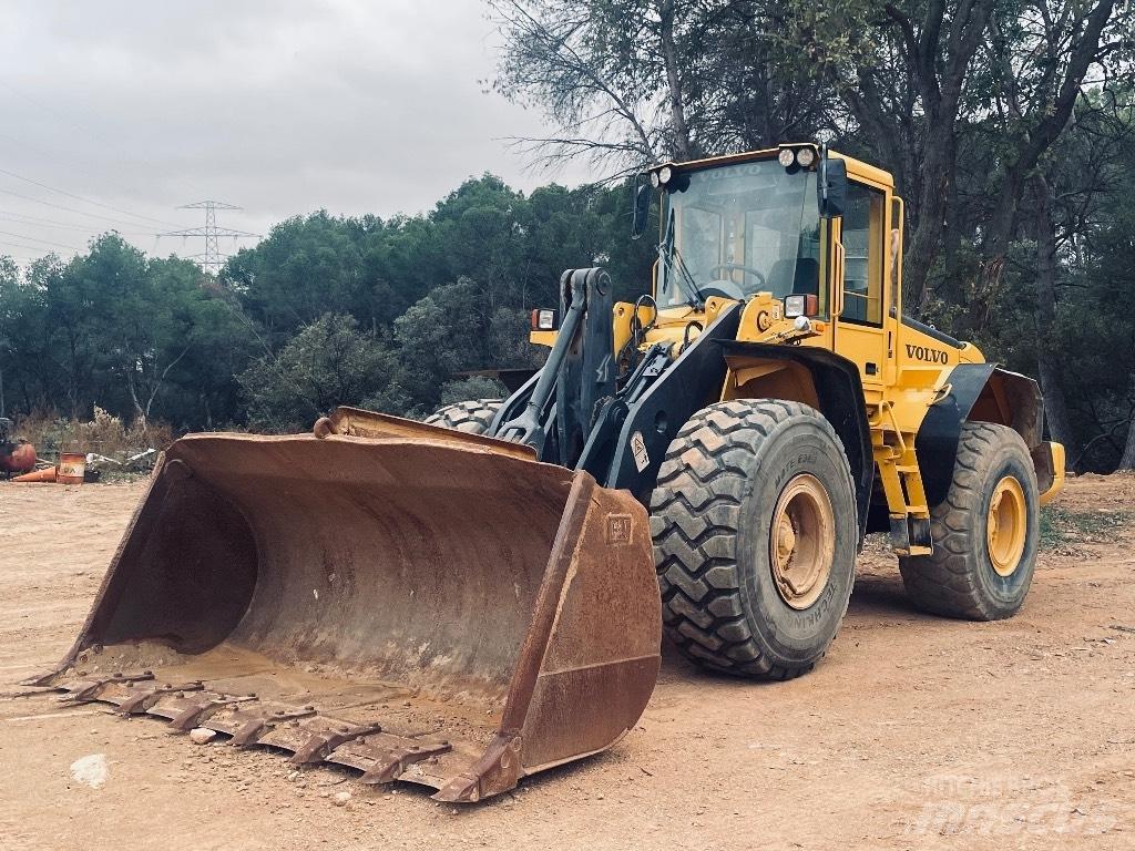 Volvo L120E 輪胎式裝載機