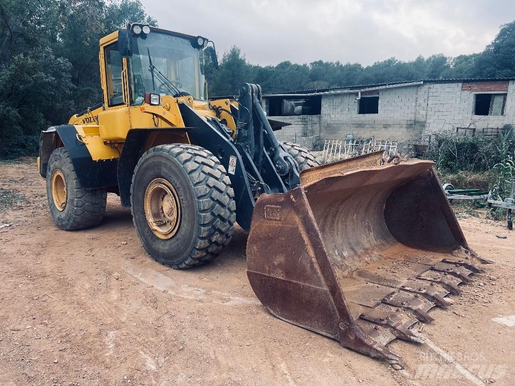Volvo L120E 輪胎式裝載機