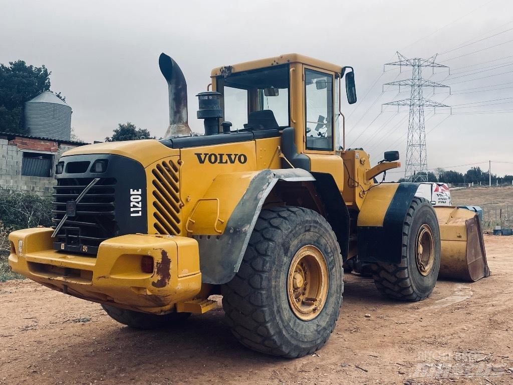 Volvo L120E 輪胎式裝載機