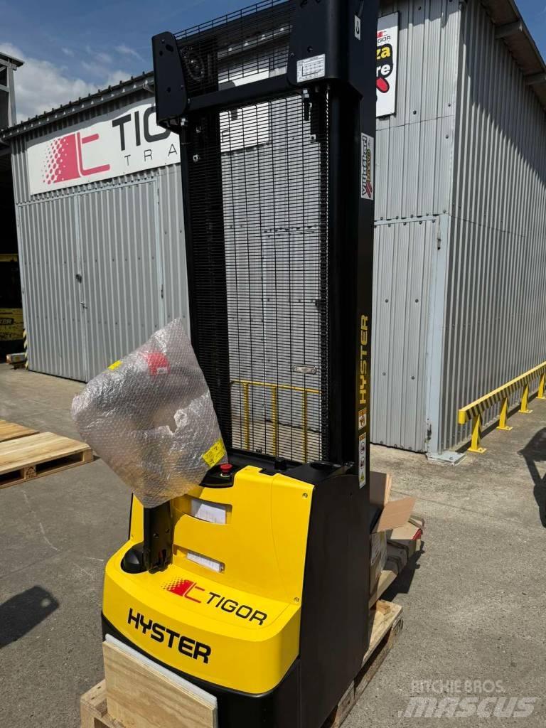 Hyster s1.4 行走控制式堆積機