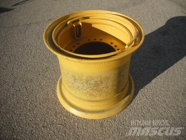 Volvo L 120 E 輪胎式裝載機