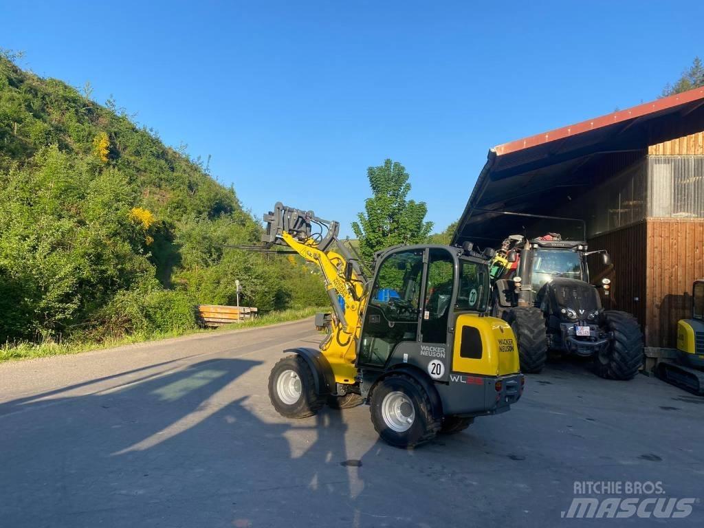 Wacker Neuson WL 25 輪胎式裝載機