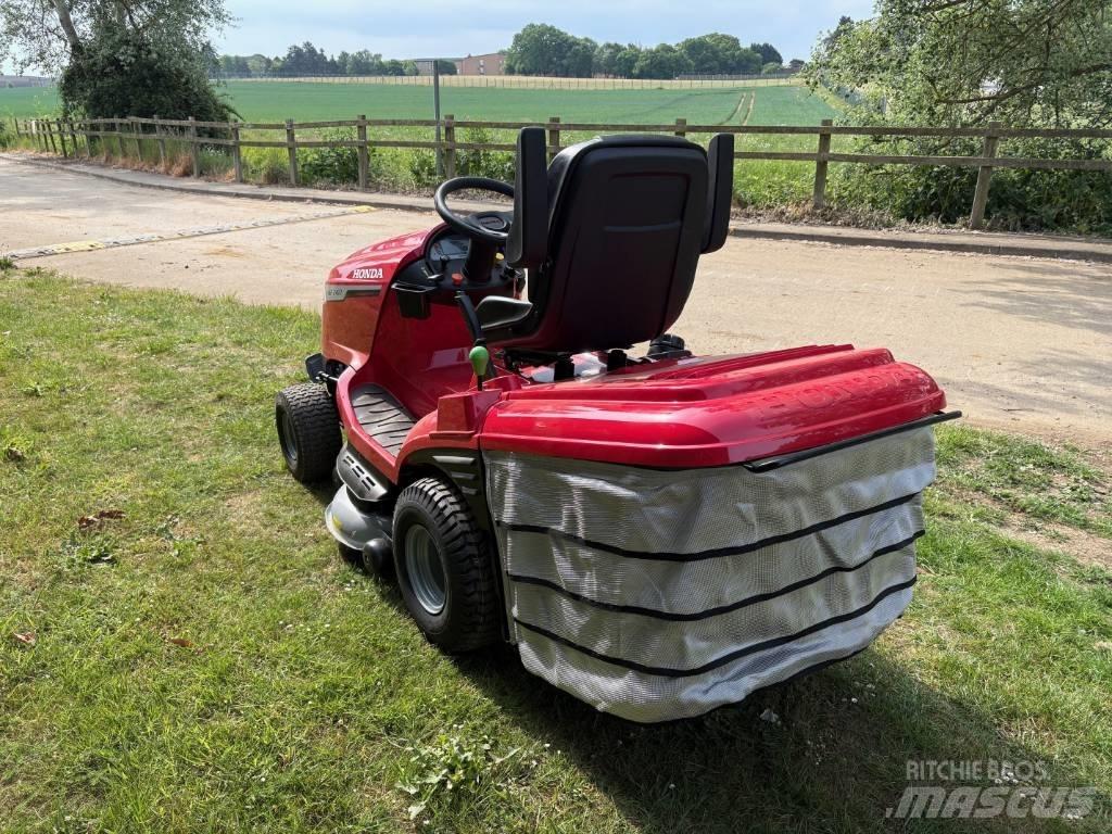 Honda HF 2417 HTE 騎乘式割草機