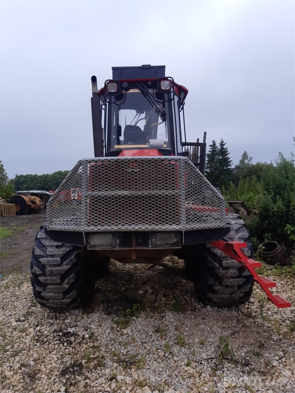 Komatsu 860.4 集運機