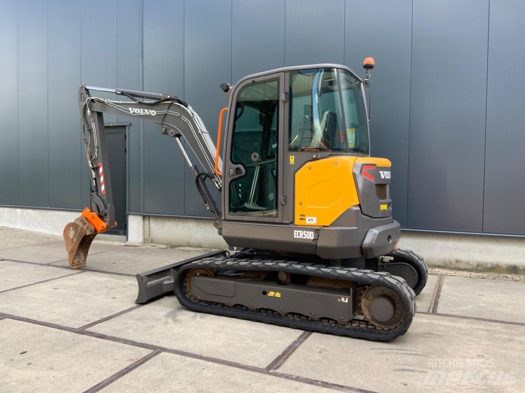 Volvo ECR 50 D 小型挖土機/掘鑿機<7t(小型挖掘機)