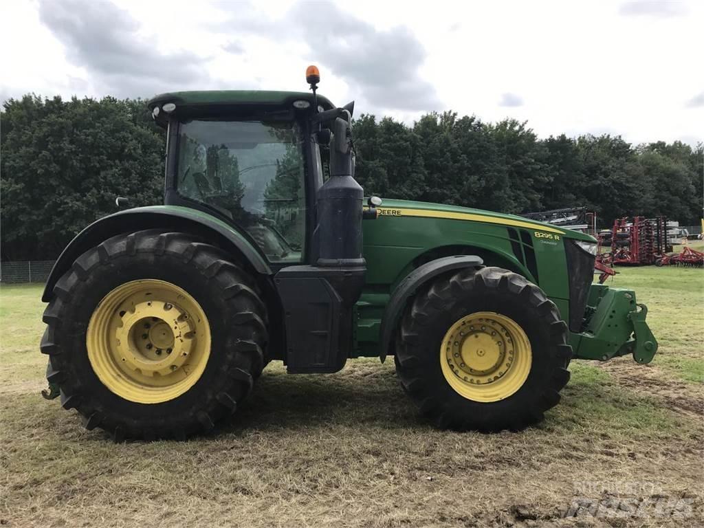 John Deere 8295R 曳引機