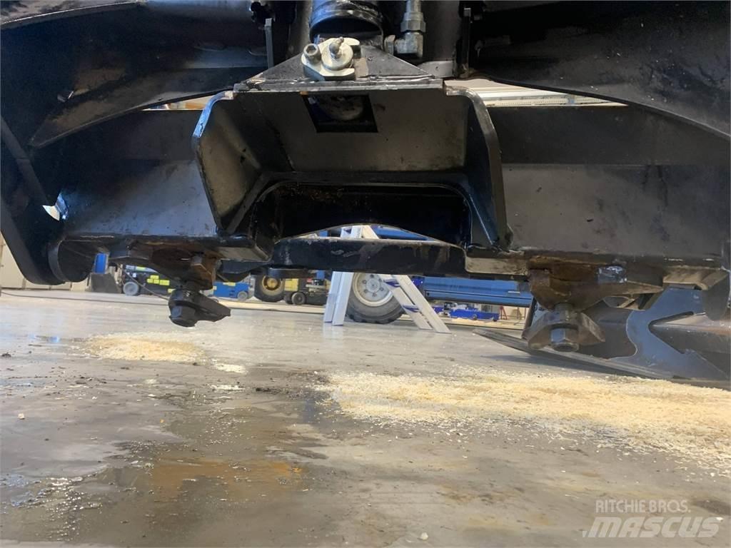 Komatsu 895 其他組件