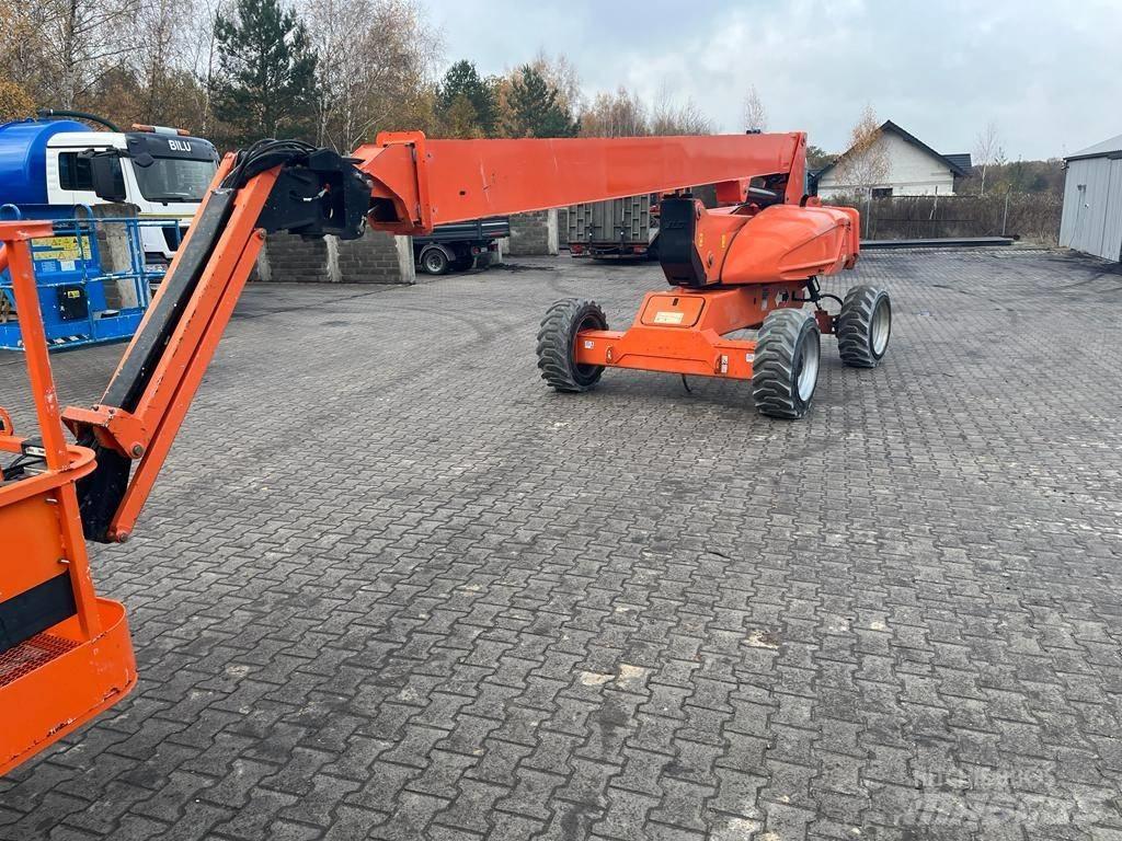 JLG M 600 JP 曲臂高空作業車