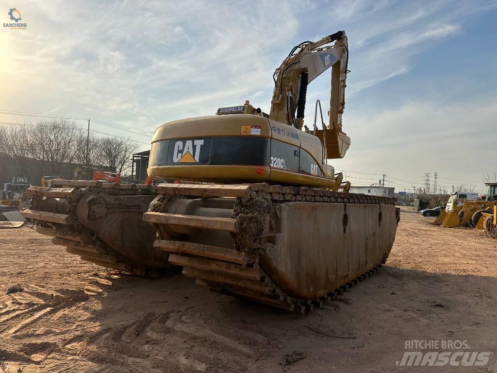 CAT 320 C L 水陸兩用挖掘機