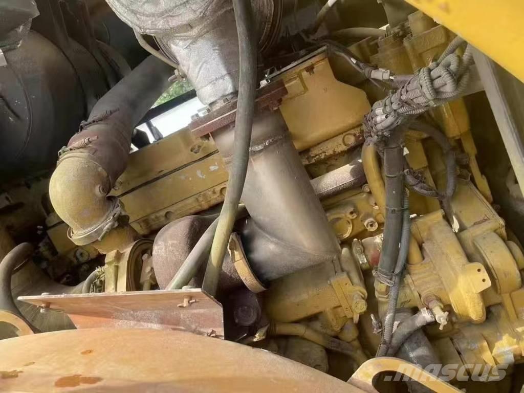 CAT 972 H 輪胎式裝載機