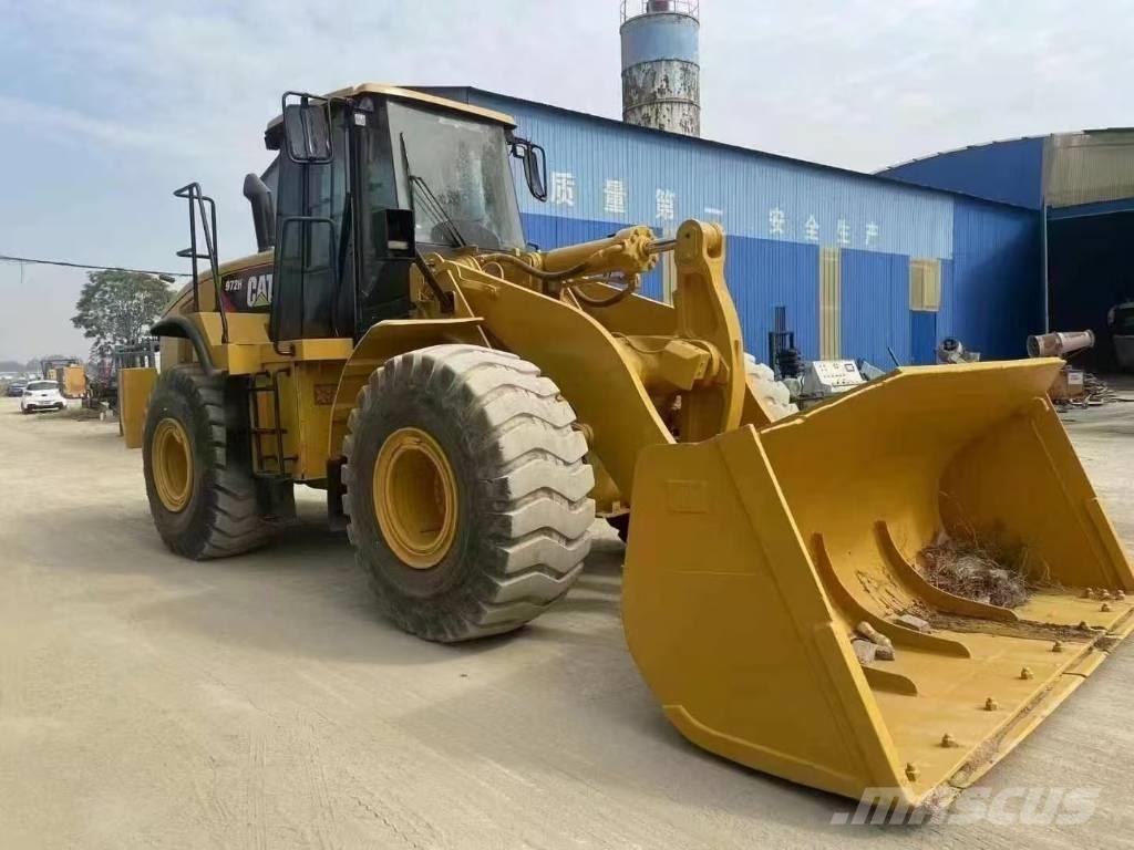 CAT 972 H 輪胎式裝載機
