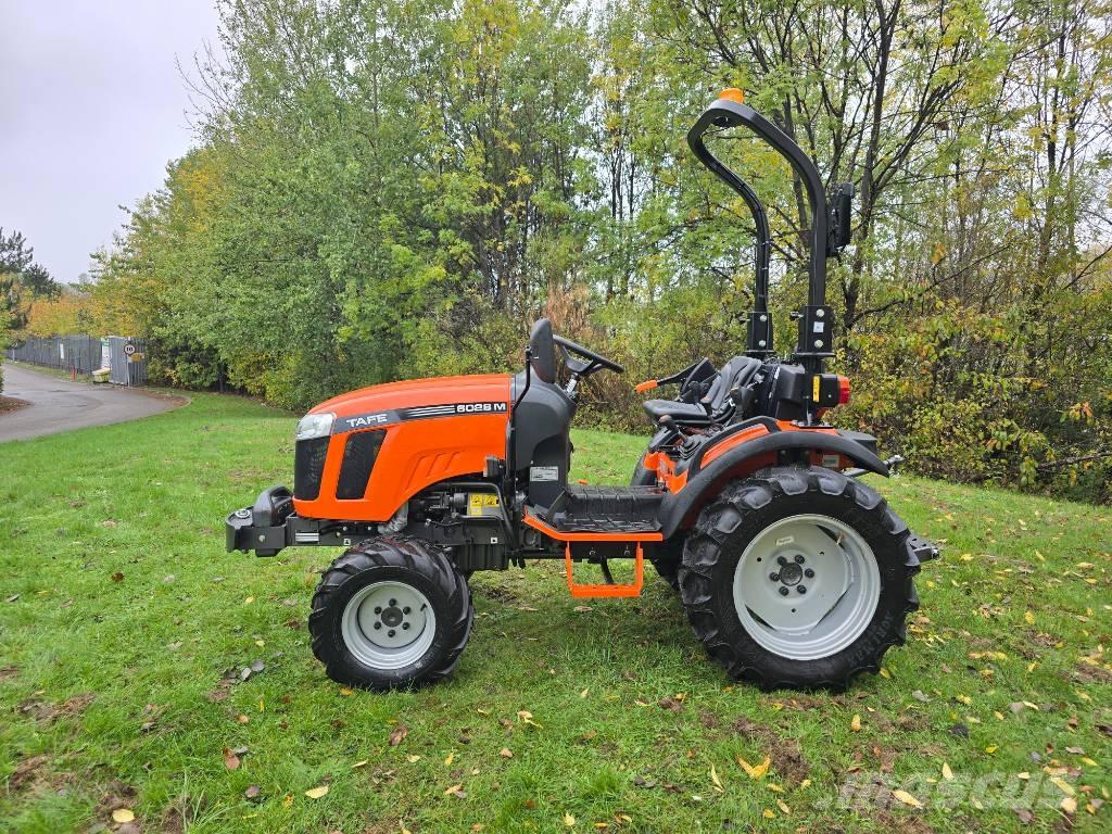 Tafe 6028M 小型曳引機