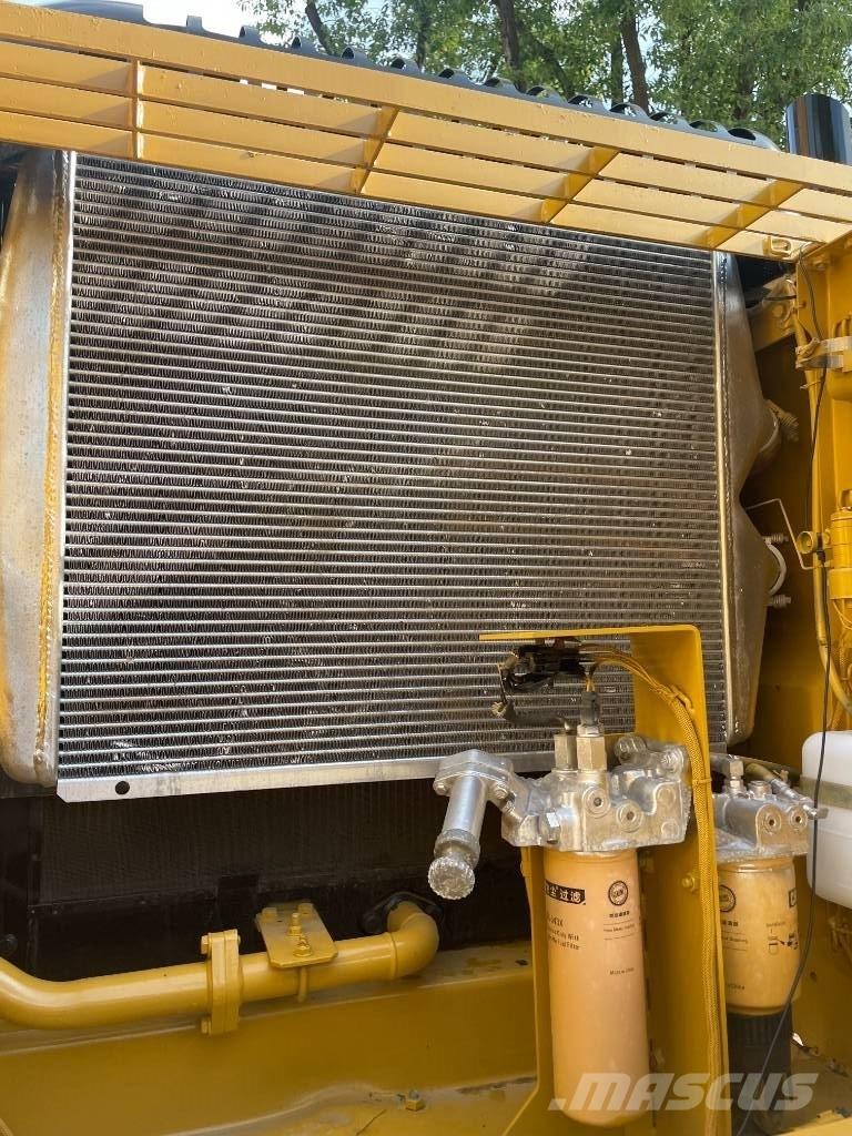 CAT CAT330 中型挖土機/掘鑿機/挖掘機 7t-12t
