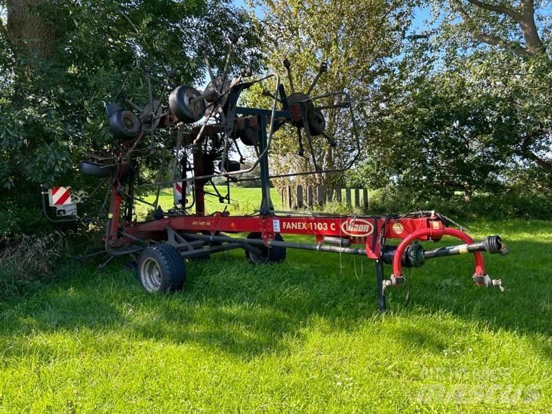 Vicon Fanex 1103 C 耙與翻草機