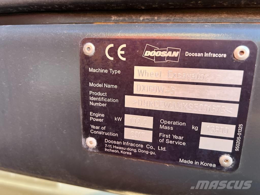 Doosan DX160W-5 旋轉式挖土機/掘鑿機/挖掘機