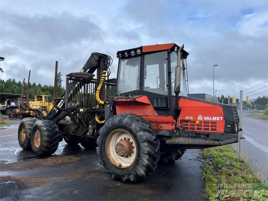 Valmet 836 集運機