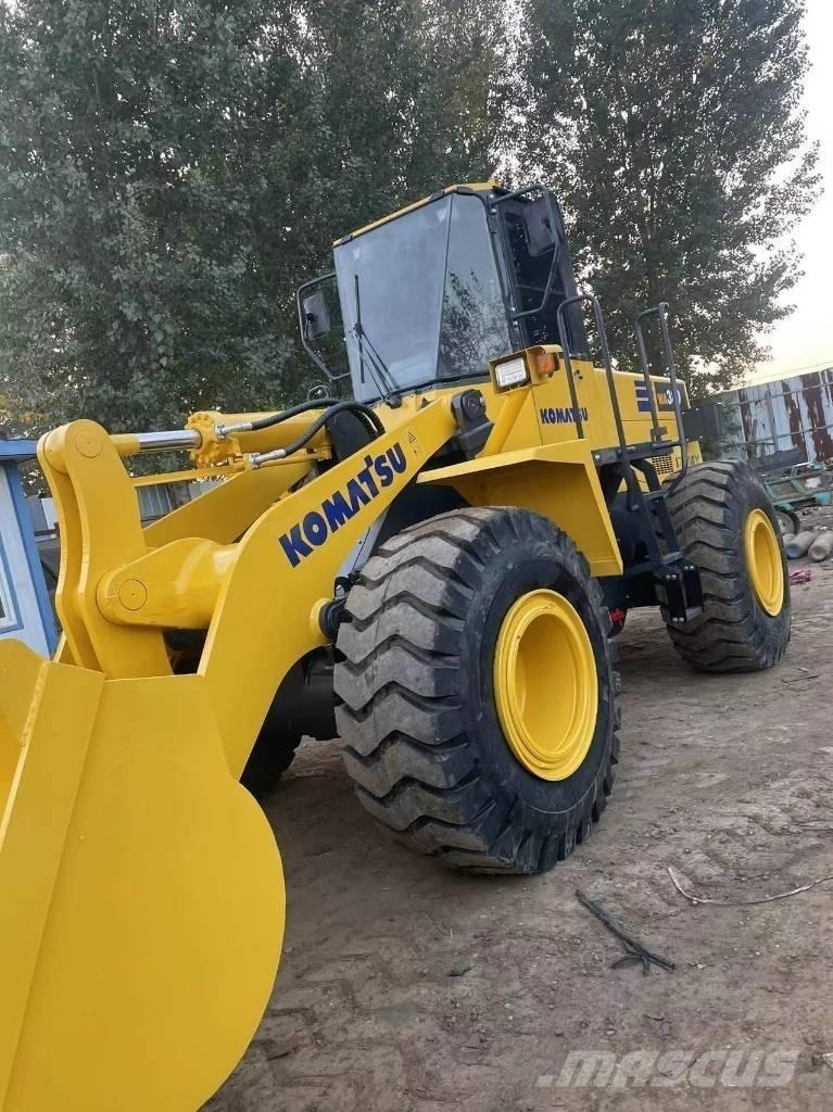 Komatsu WA 380 輪胎式裝載機