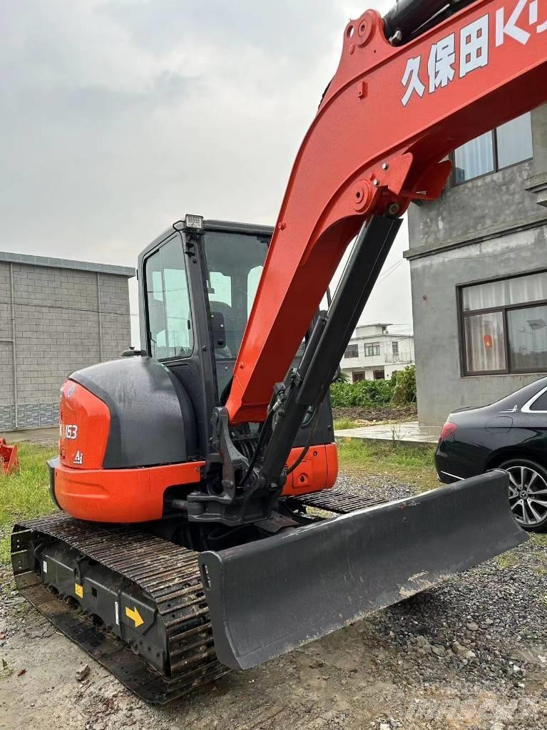 Kubota KX 163 小型挖土機/掘鑿機<7t(小型挖掘機)