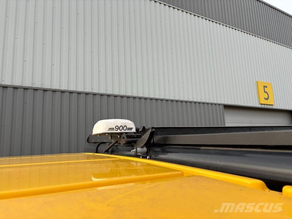 New Holland CH7.70 聯合收穫機