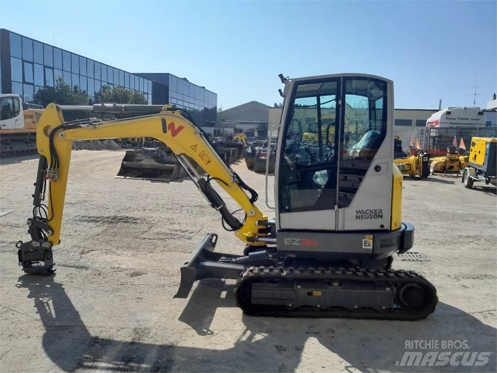 Wacker Neuson EZ36 小型挖土機/掘鑿機<7t(小型挖掘機)