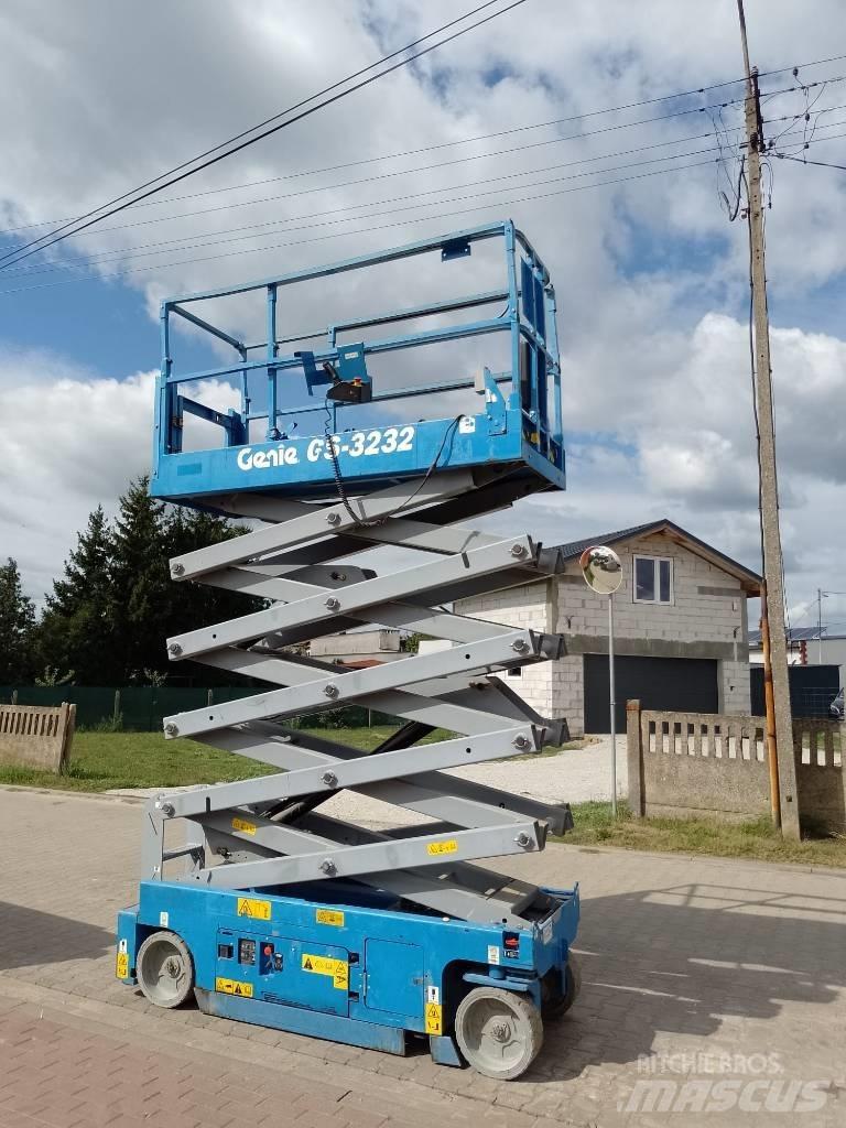 Genie GS 3232 剪式升降機
