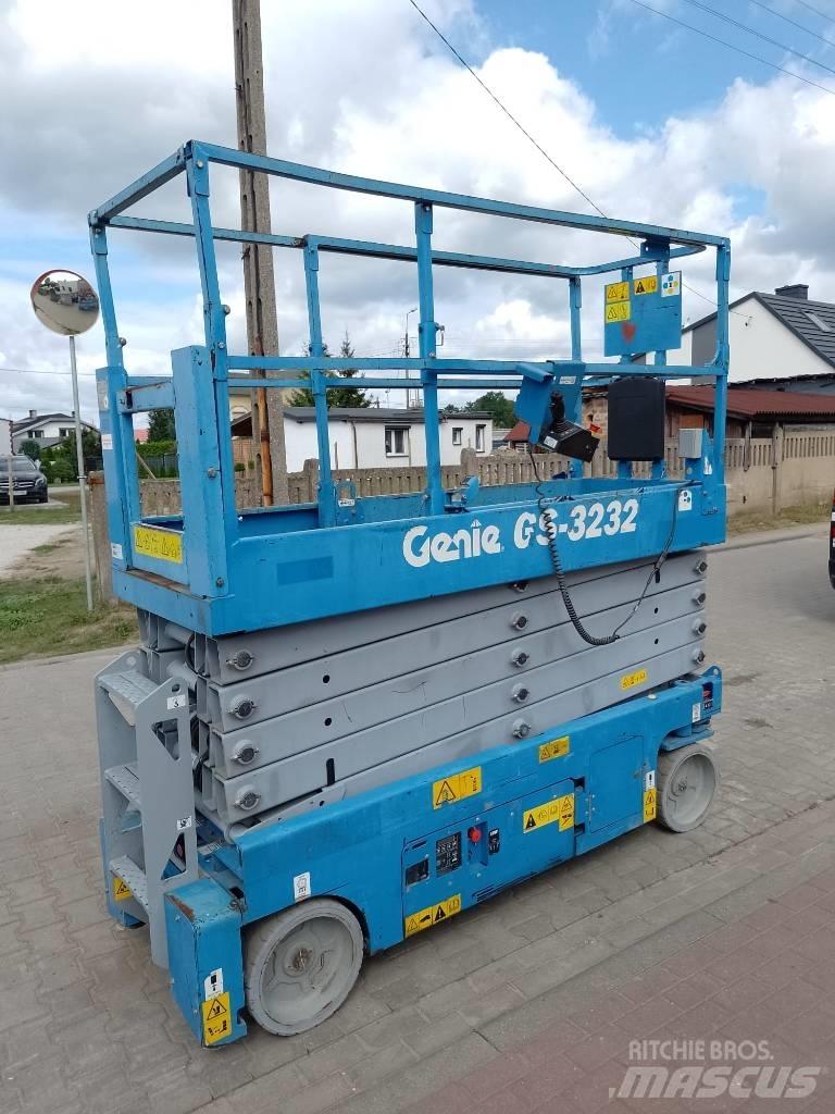 Genie GS 3232 剪式升降機