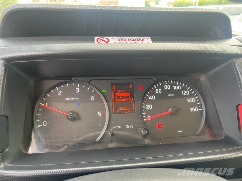 Nissan SOCAGE DA324 卡車裝載高空作業車