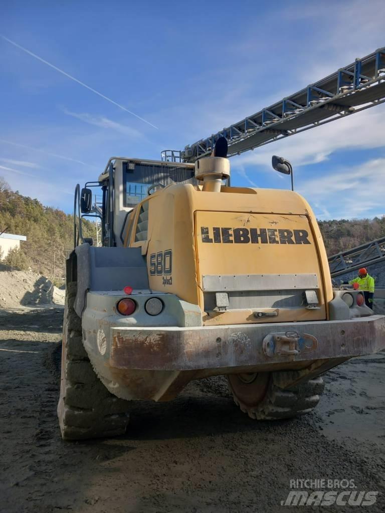 Liebherr L 580 滑移轉向裝載機