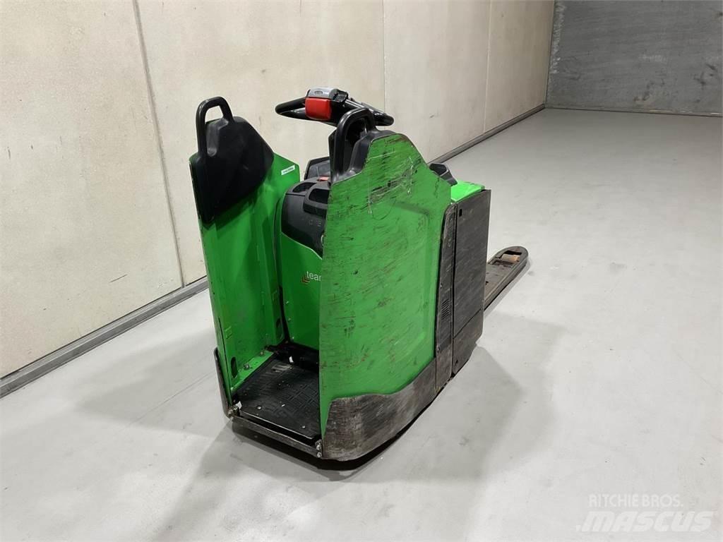 Cesab P320 平台型低架升降機