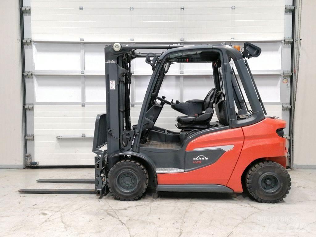Linde H25T-01 電動堆高機