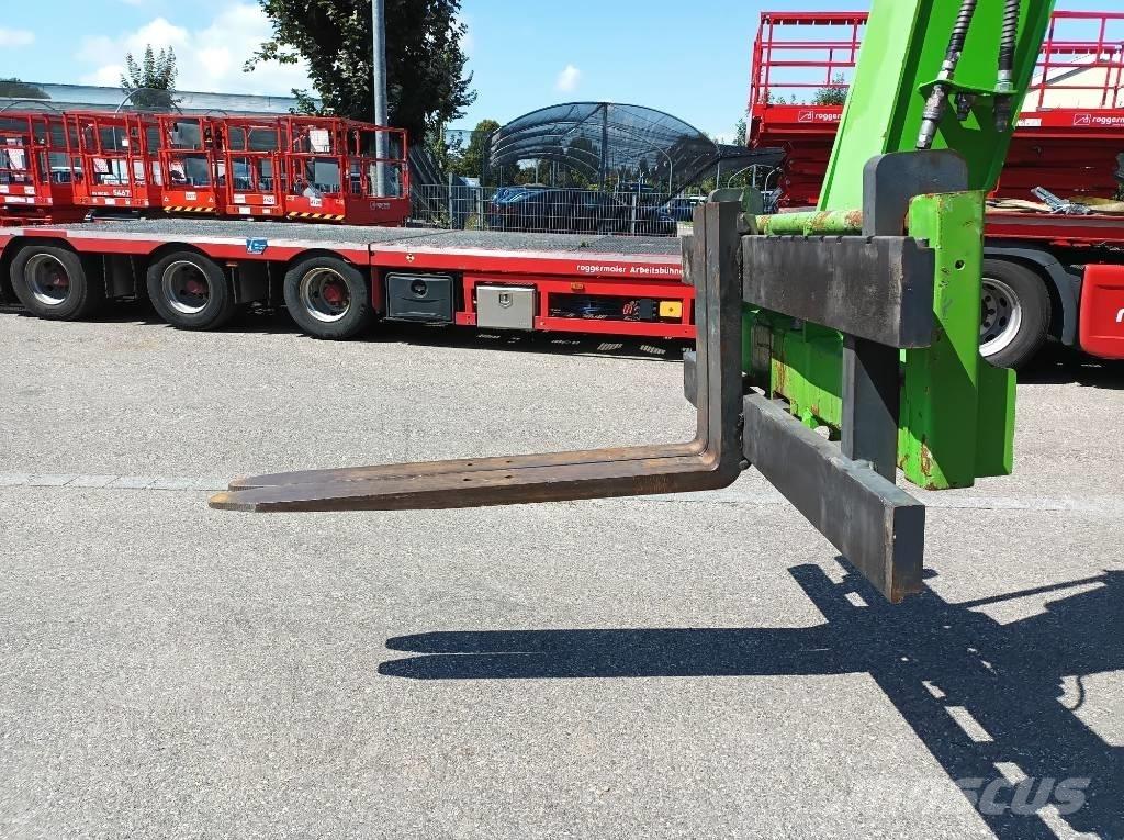 Merlo P 40.30 MCSS 伸縮臂操作車