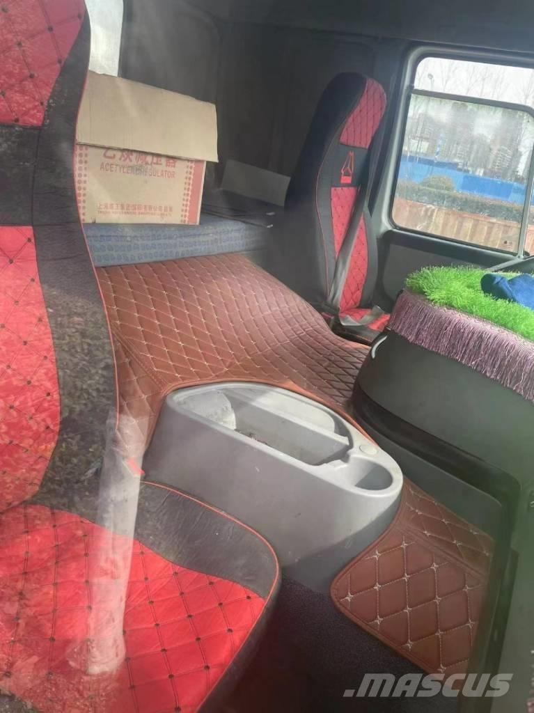 Howo 371 8x4 傾卸式卡車