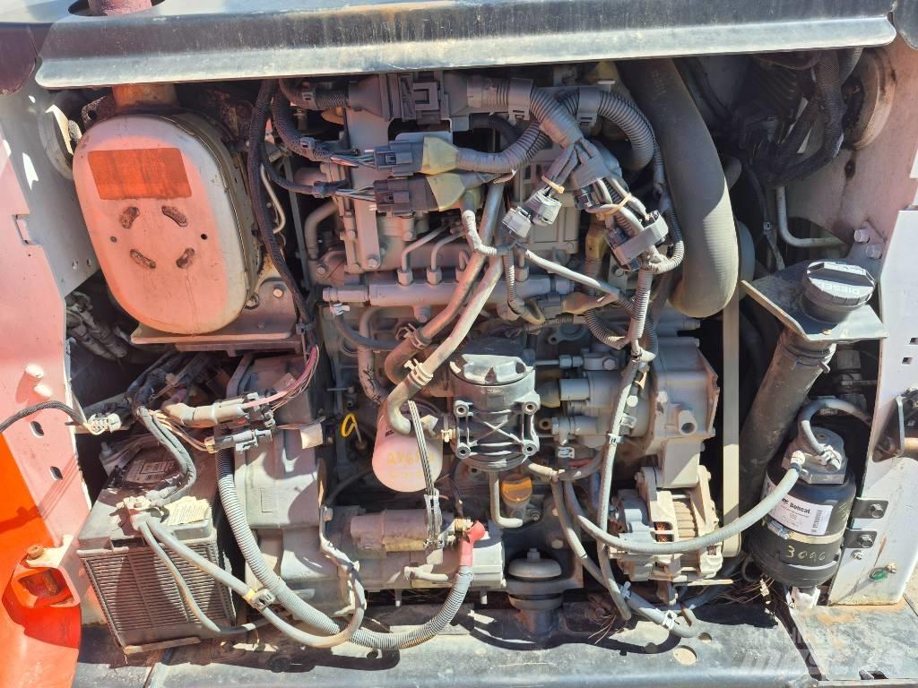 Bobcat T 750 滑移轉向裝載機