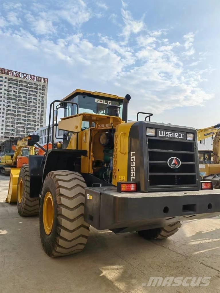 SDLG LG 956 L 輪胎式裝載機