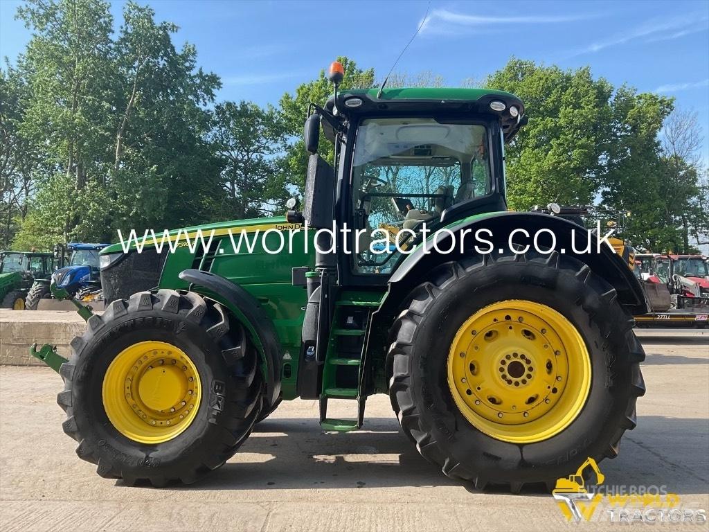 John Deere 7310 R 曳引機