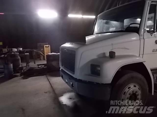 Freightliner L70 其他貨車