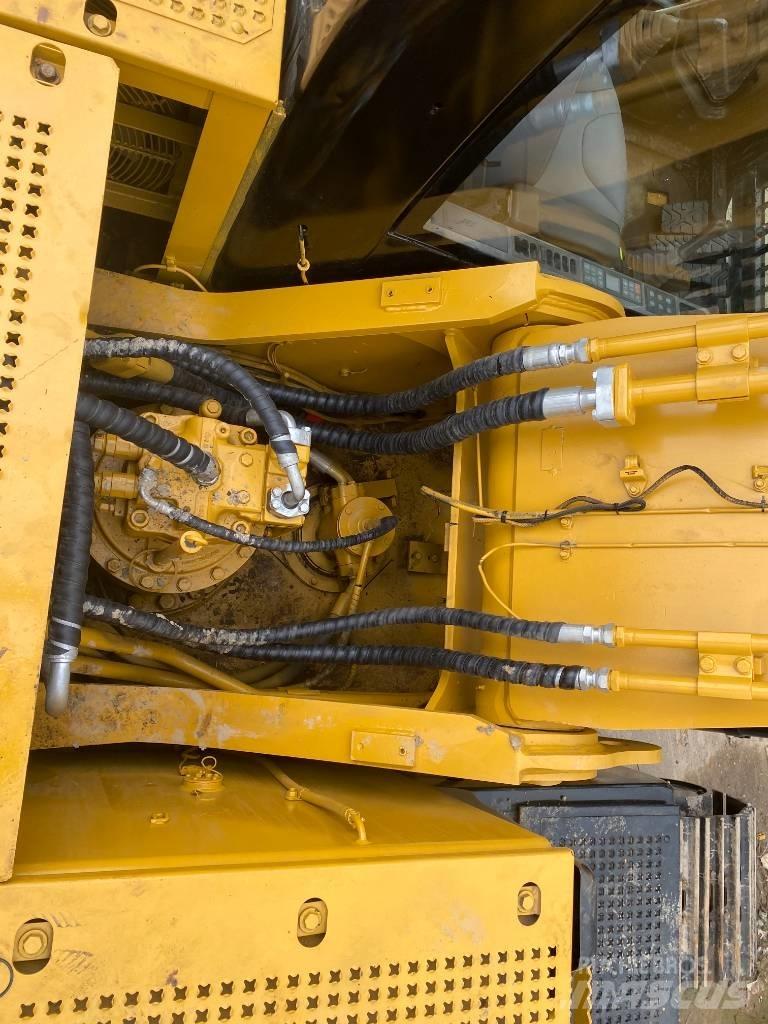 CAT 330 D 履帶式 挖土機/掘鑿機/挖掘機