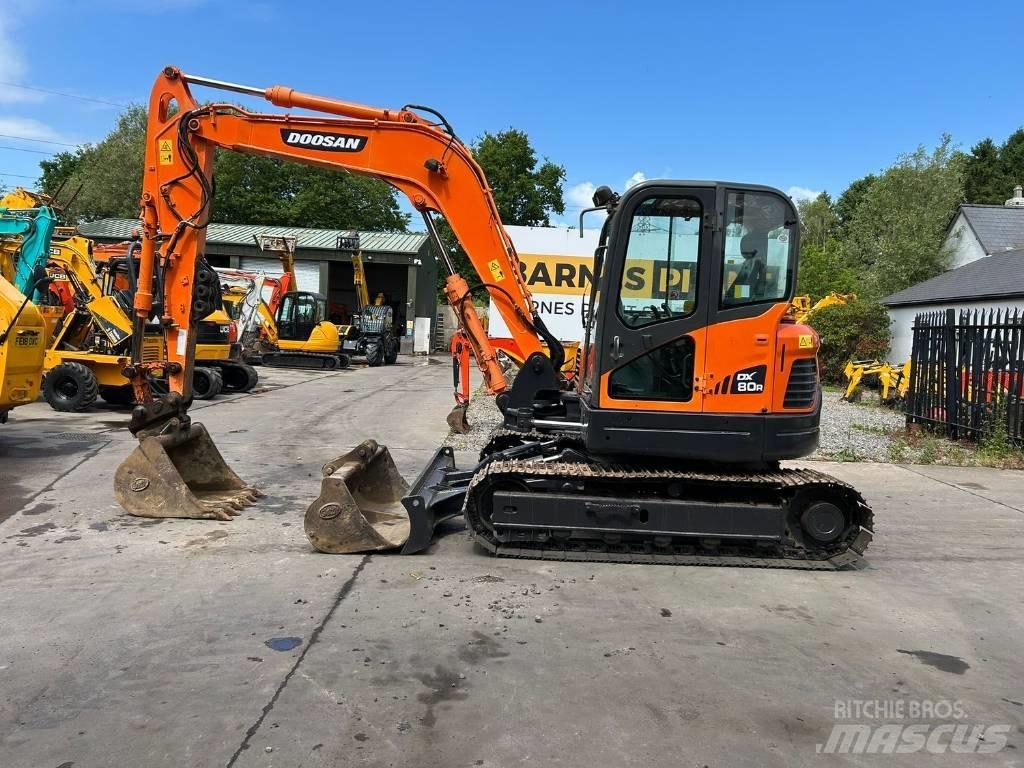 Doosan DX 80 R 中型挖土機/掘鑿機/挖掘機 7t-12t