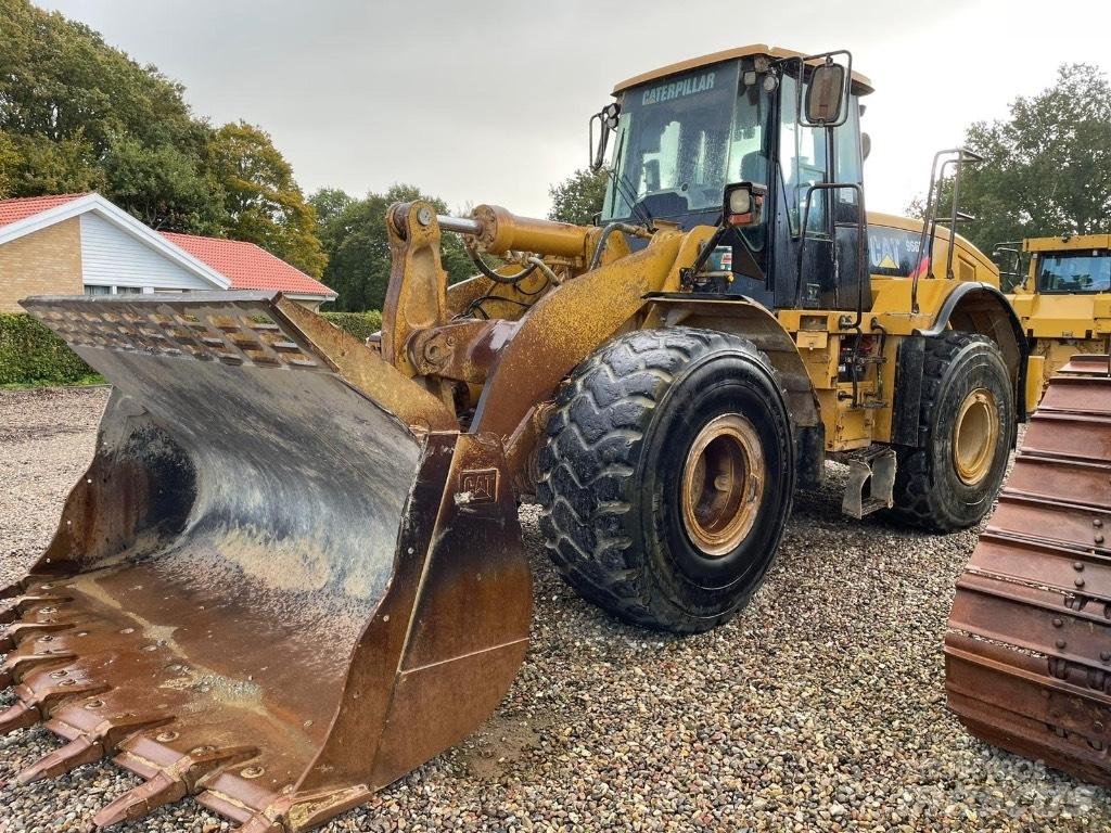 CAT 966H 輪胎式裝載機