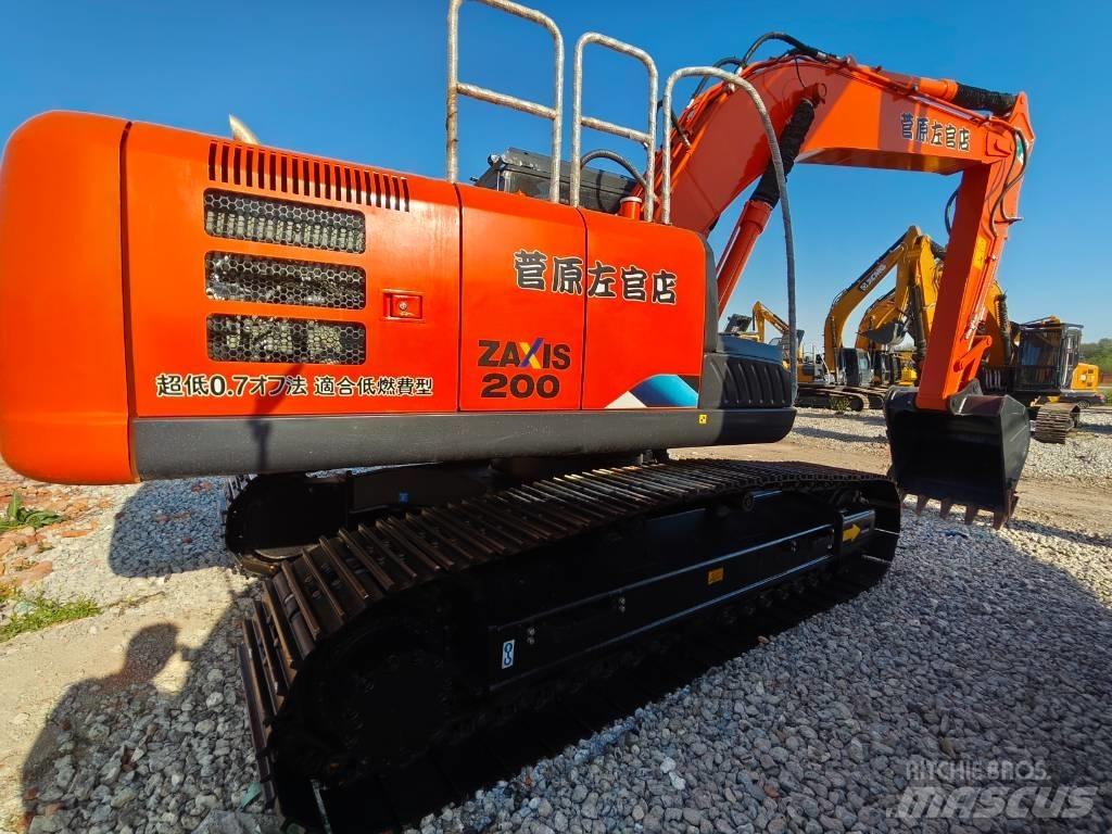 Hitachi ZX 200 履帶式 挖土機/掘鑿機/挖掘機