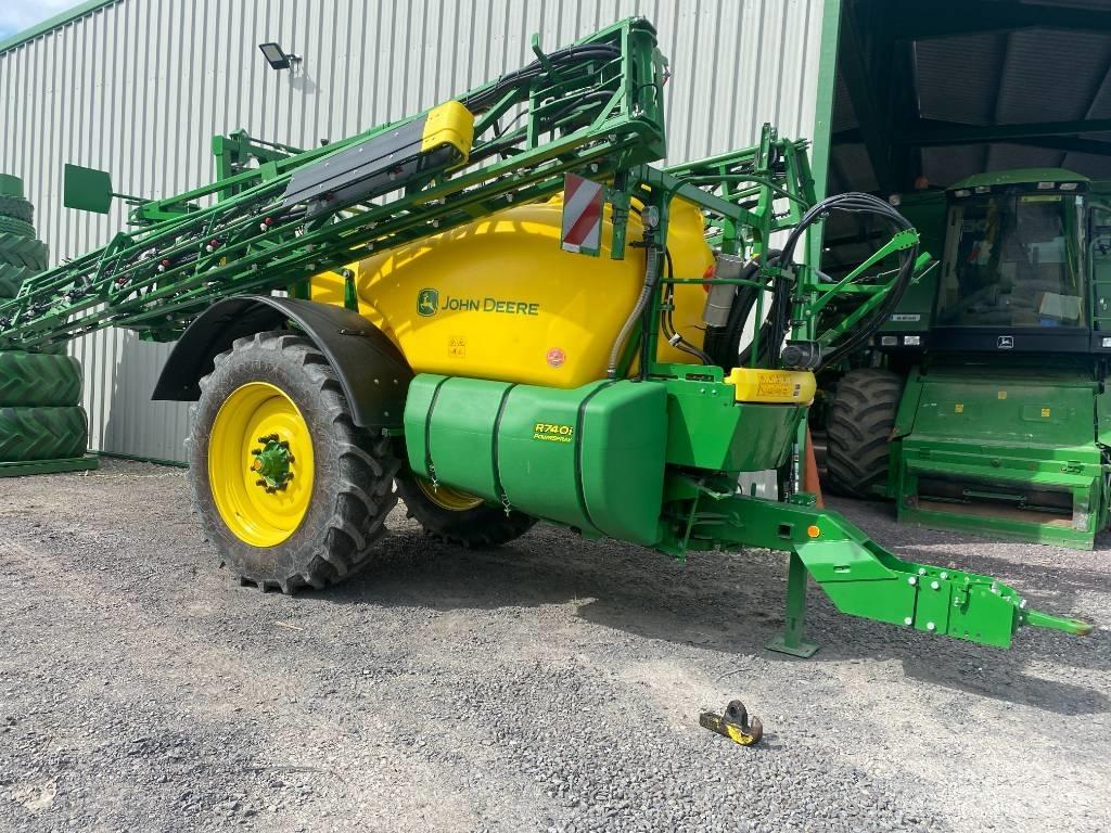 John Deere 740 i 牽引式噴霧機