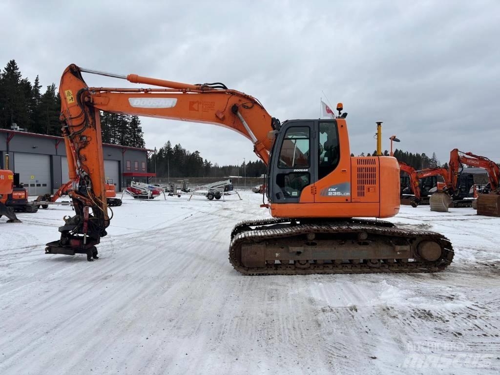 Doosan DX225 LC R 履帶式 挖土機/掘鑿機/挖掘機